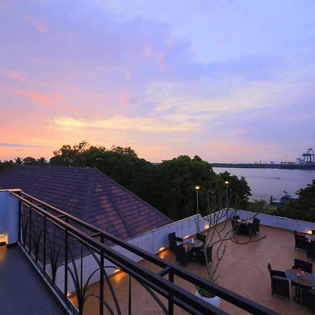 Hotel Alpha Old Court House Kochi Exterior foto