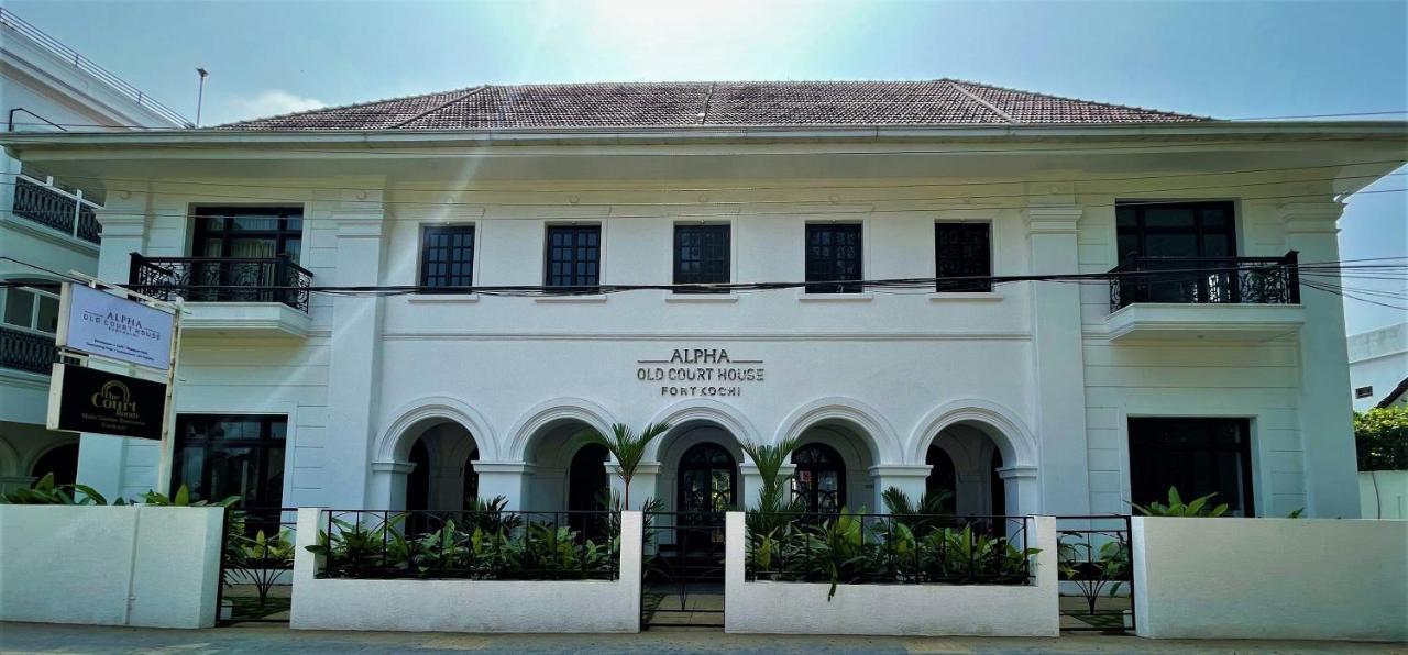Hotel Alpha Old Court House Kochi Exterior foto