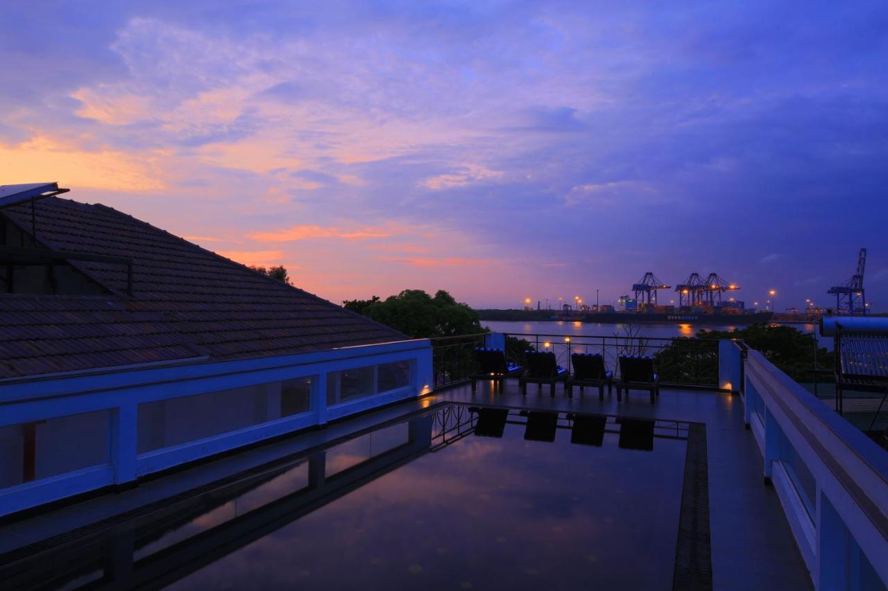 Hotel Alpha Old Court House Kochi Exterior foto